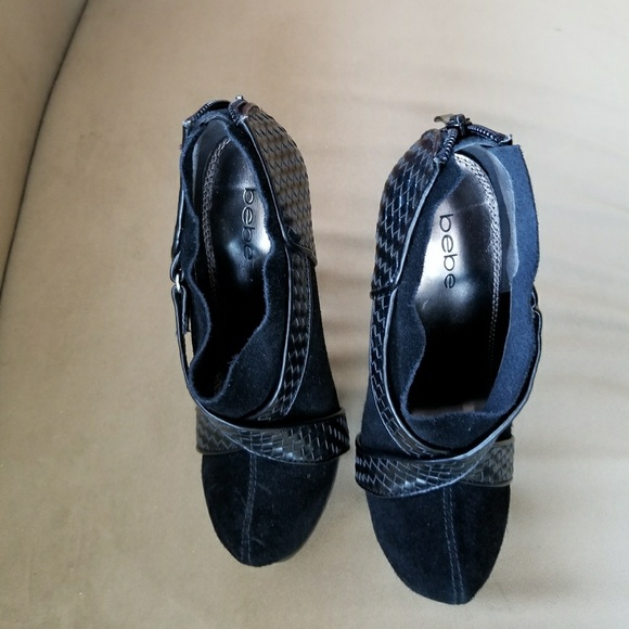 BEBE SHAYLA BLACK PLATFORM BOOTIES SIZE 7 - Picture 3 of 5